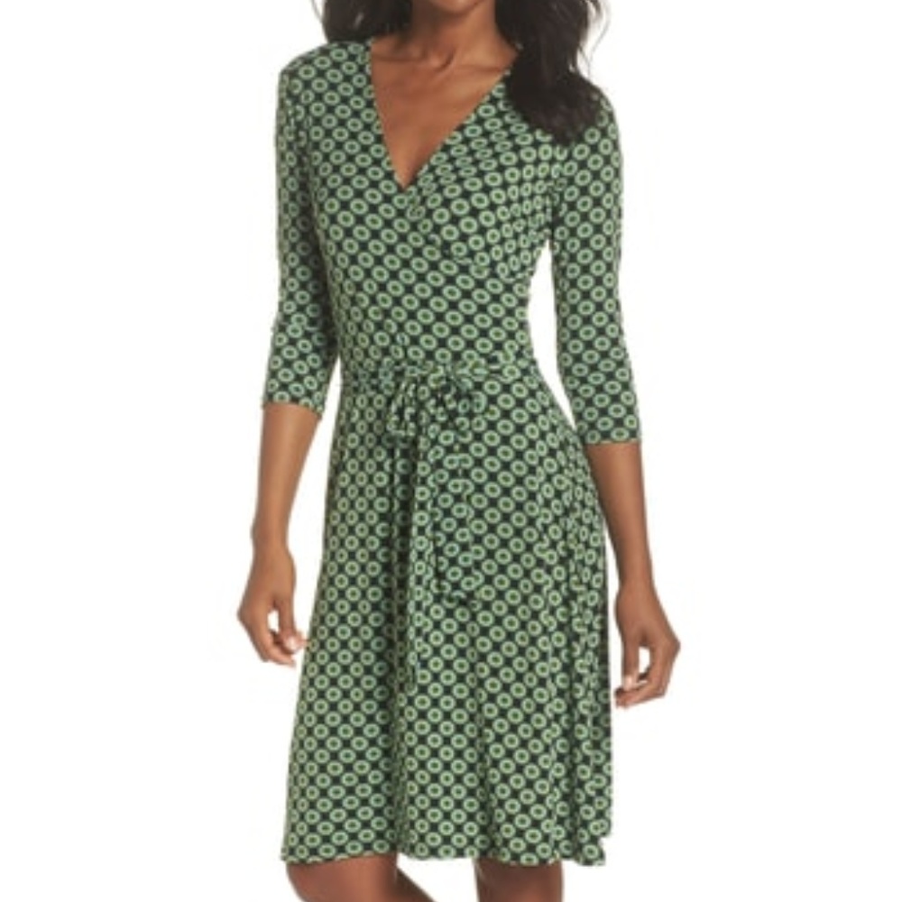 Leota perfect wrap midi dress xs